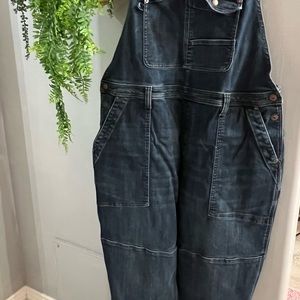 Duluth working wear overalls with stretch